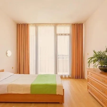 Konstantin In Trakia Plaza Lägenhet Slăntjev Brjag