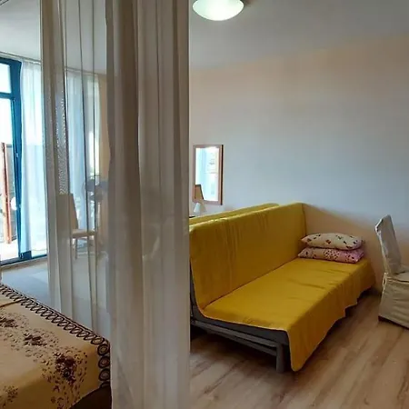 Konstantin In Trakia Plaza ساني بيتش