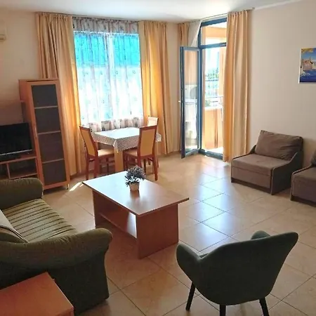Konstantin In Trakia Plaza Apartman *