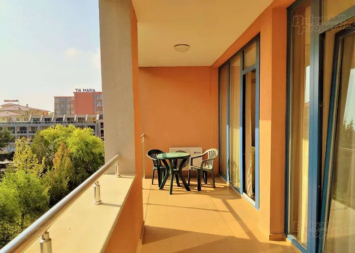 Konstantin In Trakia Plaza דירה