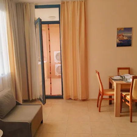 Konstantin In Trakia Plaza * Солнечный берег