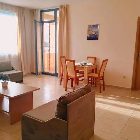 Konstantin In Trakia Plaza Солнечный берег