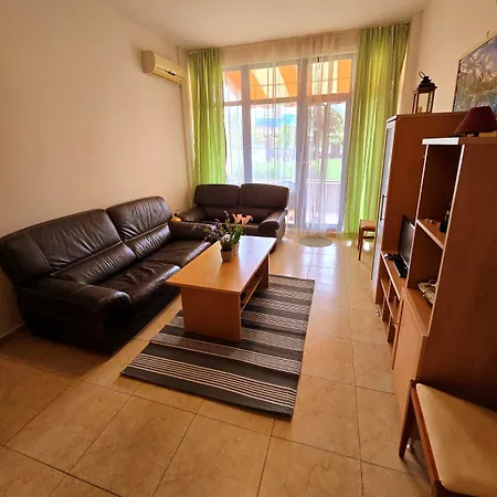 Apartment Konstantin In Trakia Plaza
