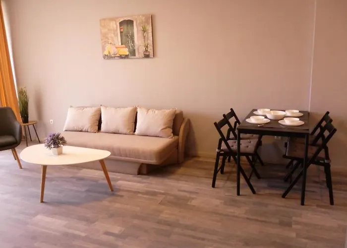 Konstantin In Trakia Plaza Apartment